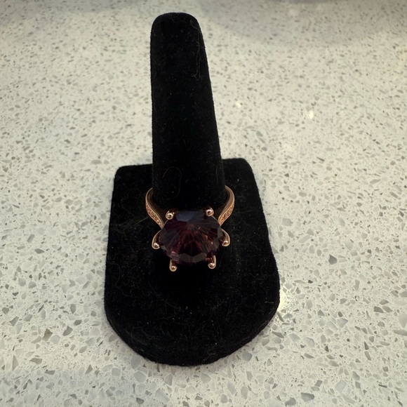Pretty Bird Jewelry Jewelry - Amethyst Ring